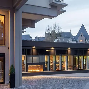 Отель Doubletree By Hilton &